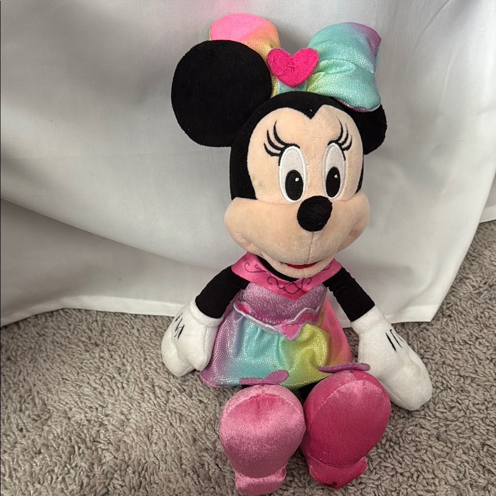Talking Disney Minnie Mouse Stuffed Animal